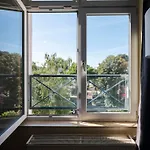 Lägenhet 2-zimmer Mitte 50m2 - U-bahn Leopoldplatz By
